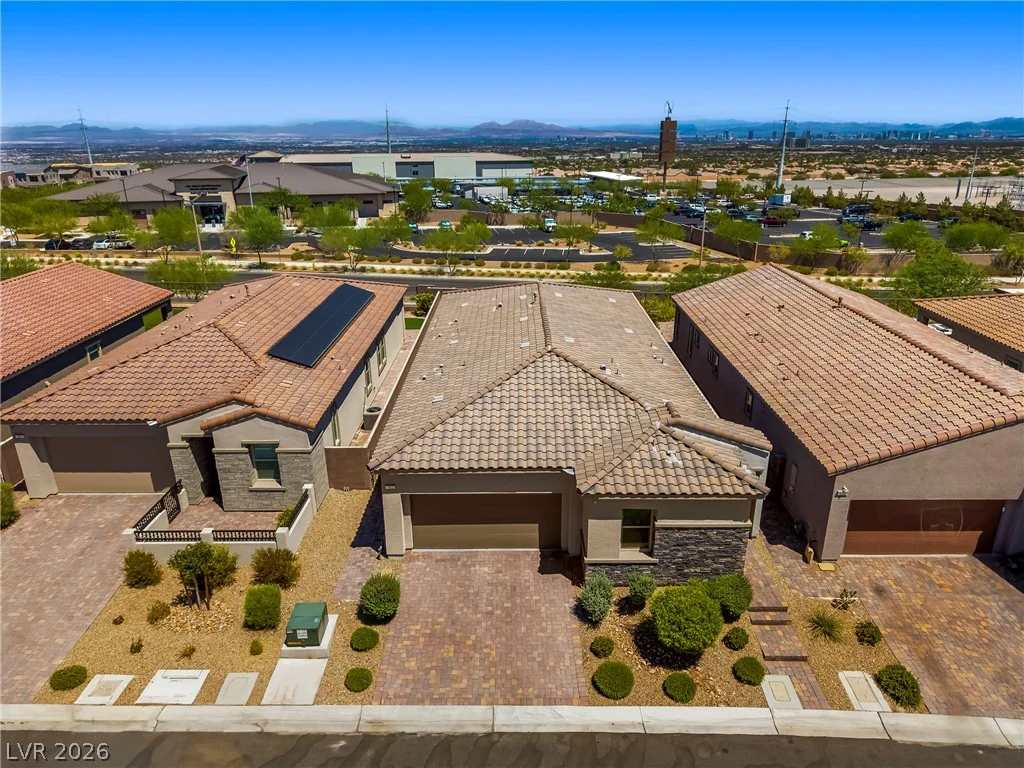 382 Nine Mile Creek, Las Vegas, NV 89138