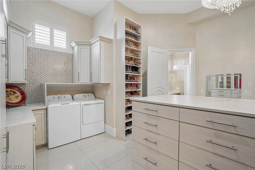 1721 Tioga, Las Vegas, NV 89117
