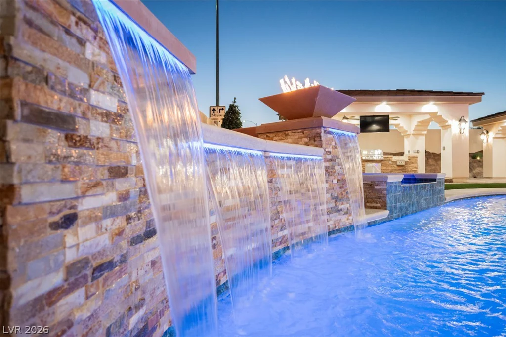 1721 Tioga, Las Vegas, NV 89117