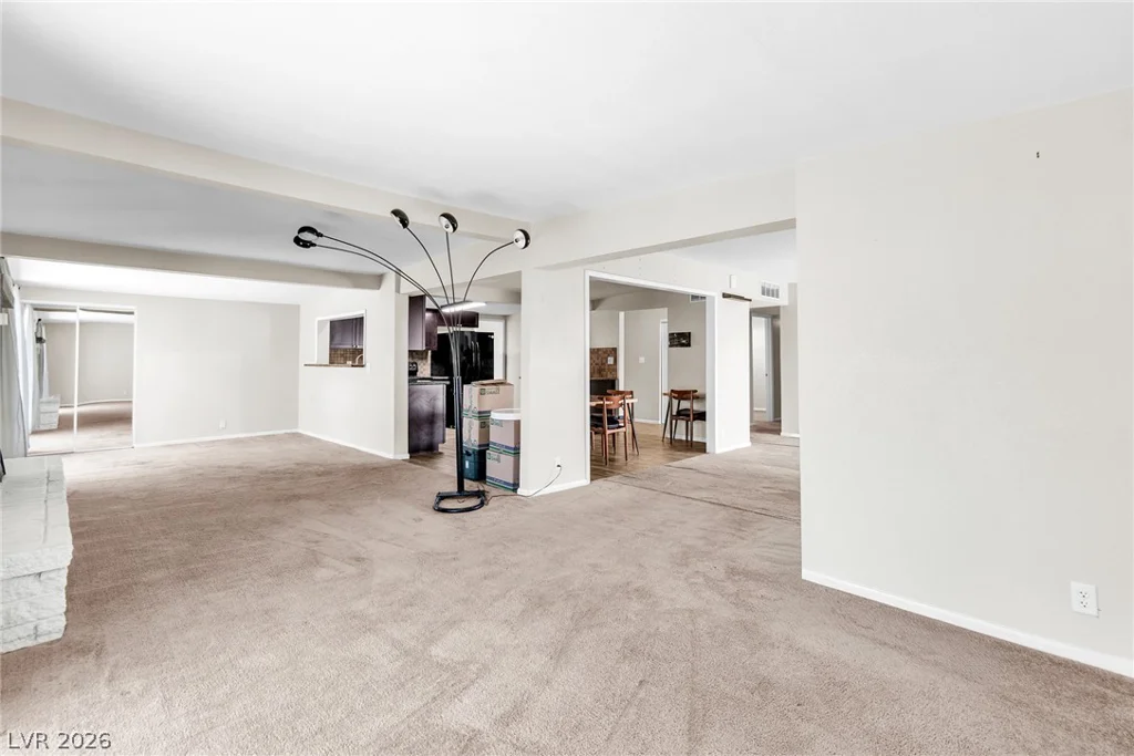 5101 Sun Valley, Las Vegas, NV 89122