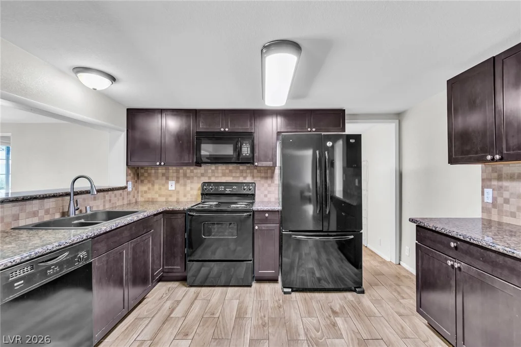5101 Sun Valley, Las Vegas, NV 89122