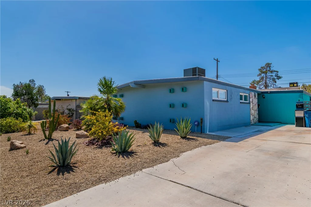 5101 Sun Valley, Las Vegas, NV 89122