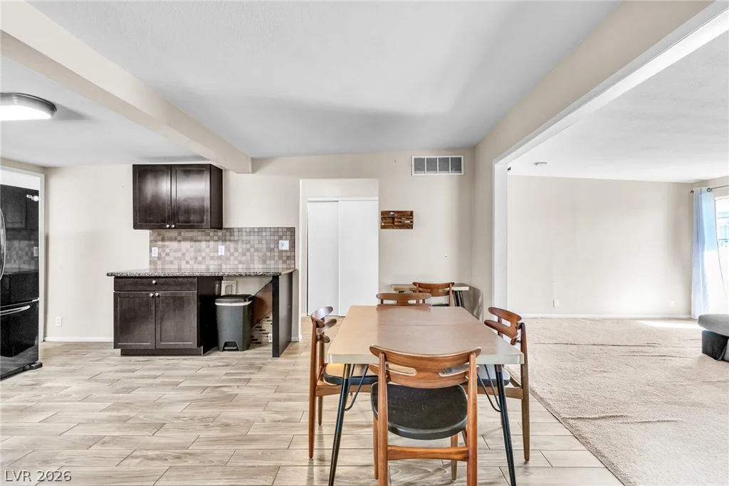 5101 Sun Valley, Las Vegas, NV 89122