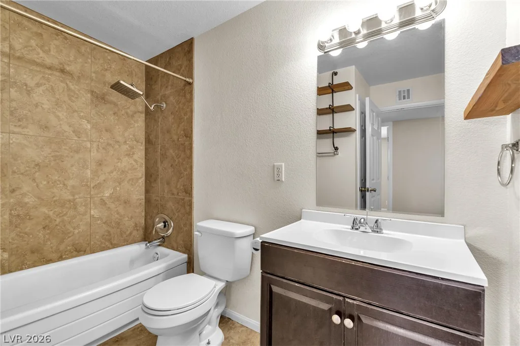 5101 Sun Valley, Las Vegas, NV 89122