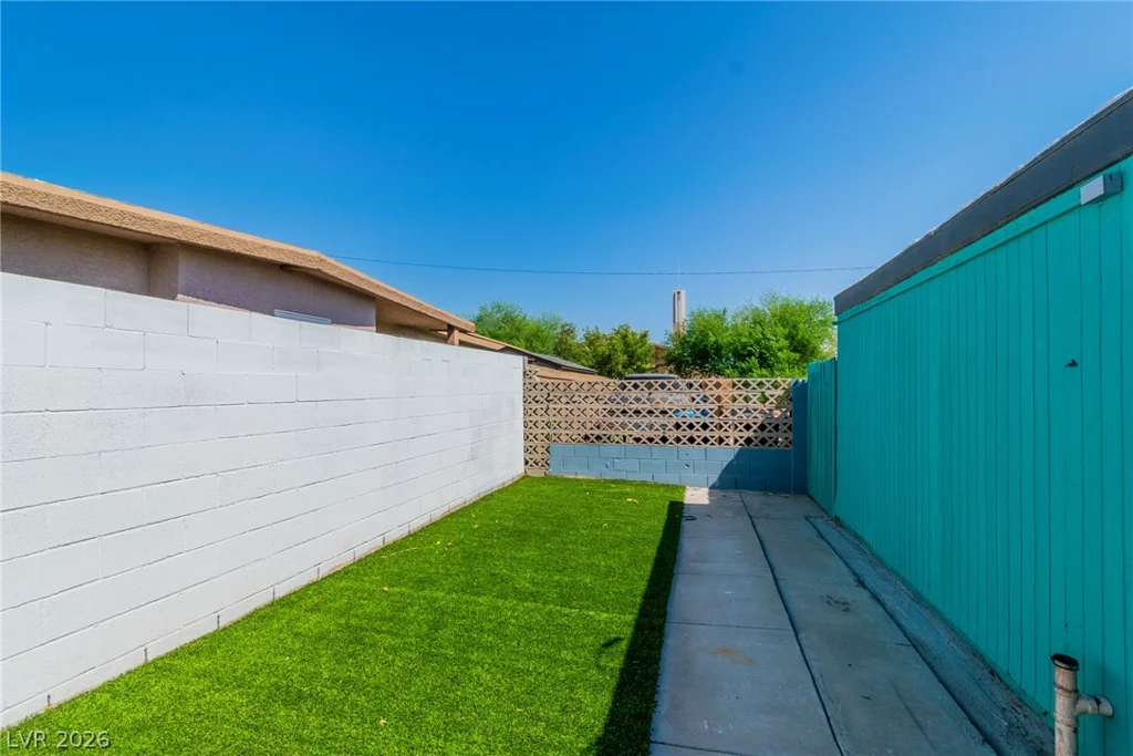 5101 Sun Valley, Las Vegas, NV 89122