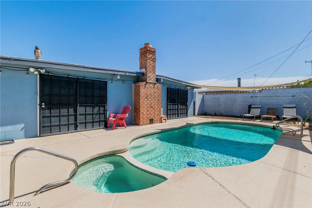 5101 Sun Valley, Las Vegas, NV 89122