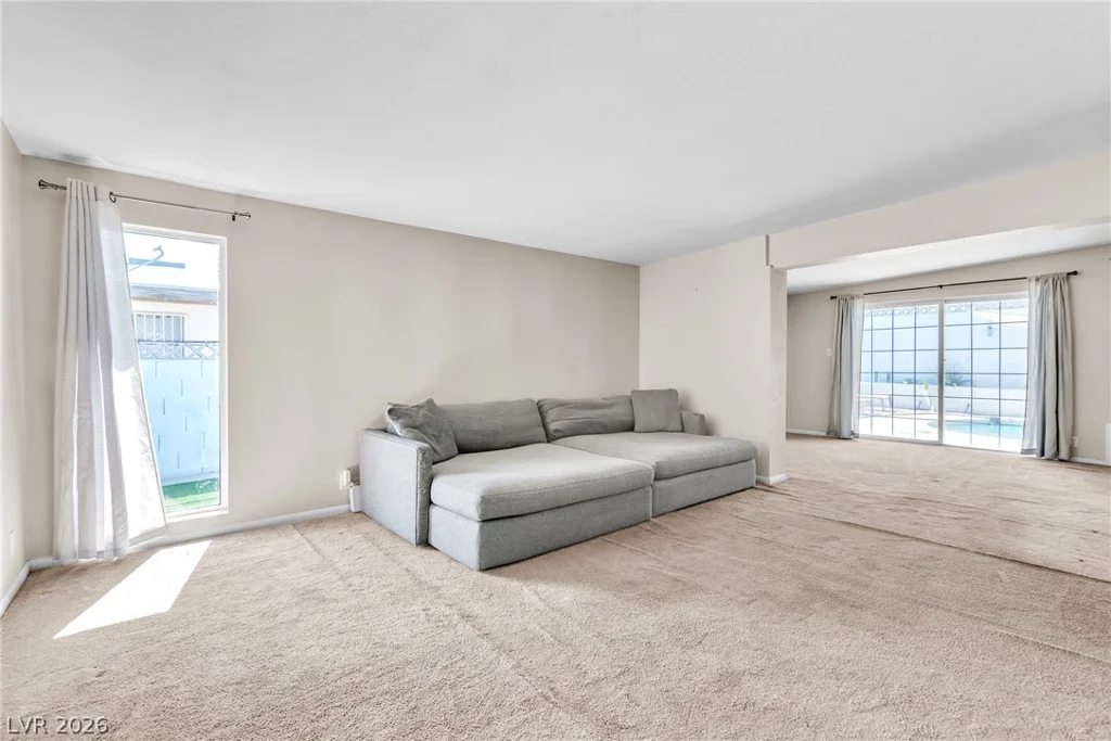 5101 Sun Valley, Las Vegas, NV 89122