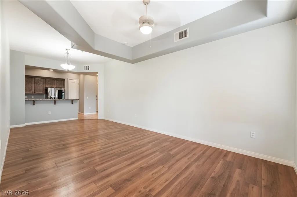 68 Serene, Las Vegas, NV 89123