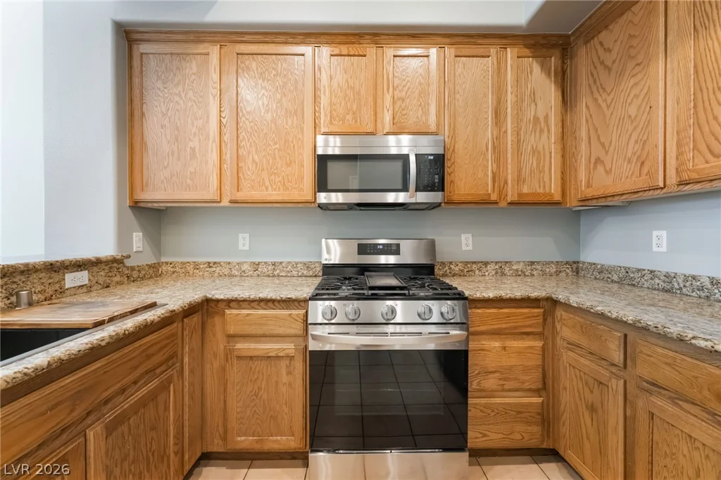 68 Serene, Las Vegas, NV 89123