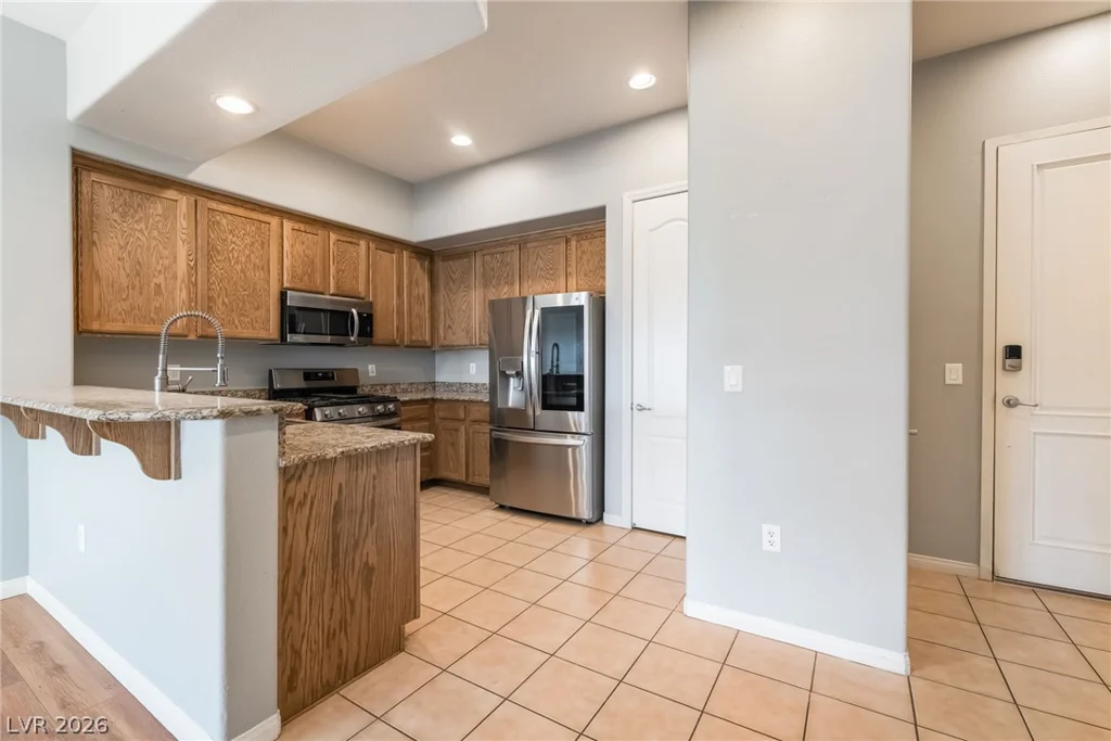 68 Serene, Las Vegas, NV 89123