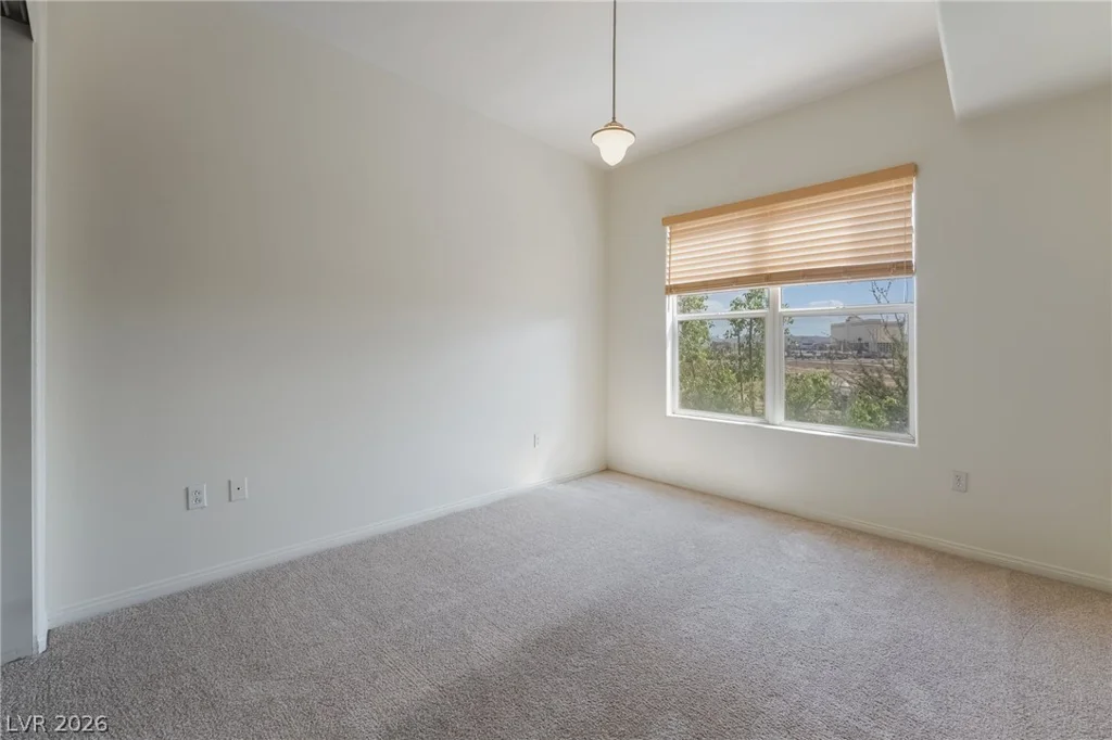 68 Serene, Las Vegas, NV 89123