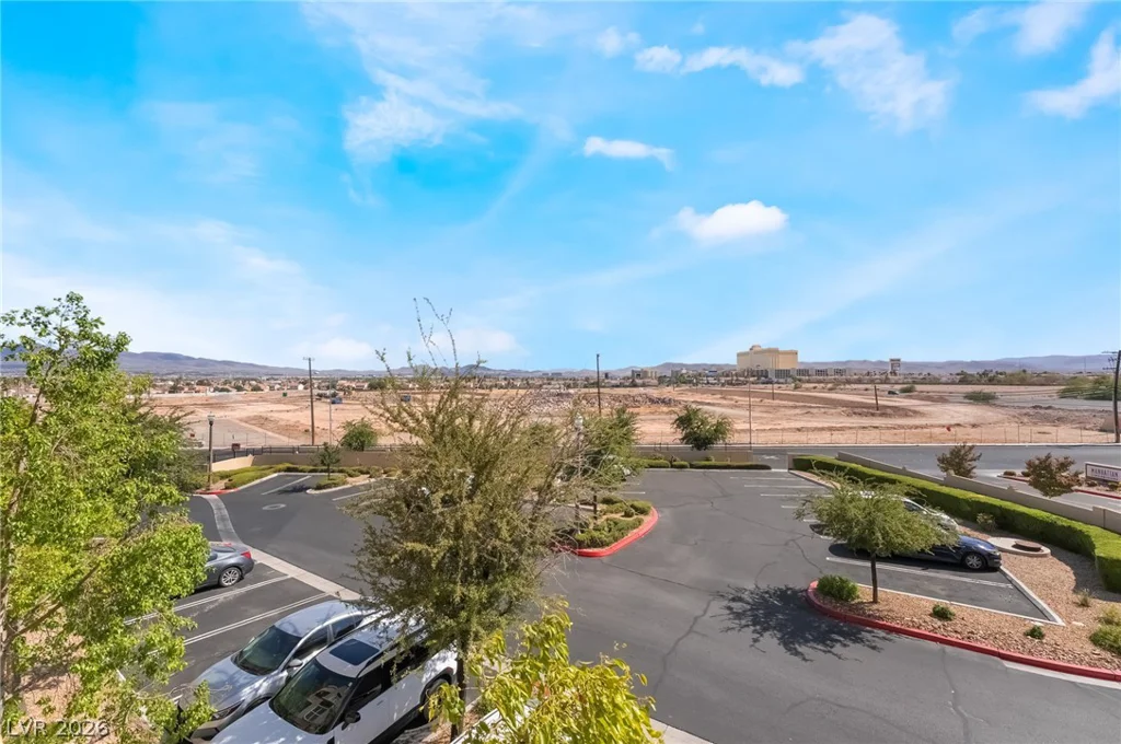 68 Serene, Las Vegas, NV 89123