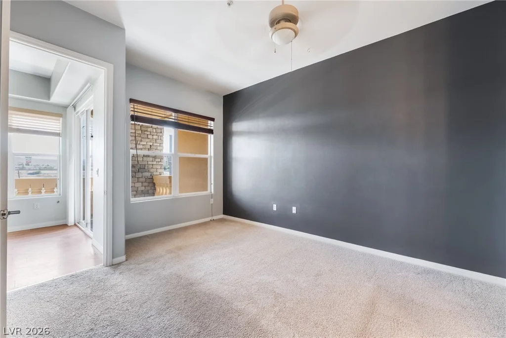 68 Serene, Las Vegas, NV 89123