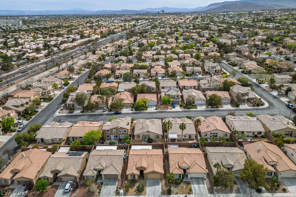 10513 Shanna Trellis, Las Vegas, NV 89144