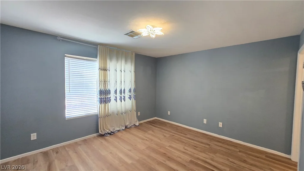 9671 Giddings, Las Vegas, NV 89148