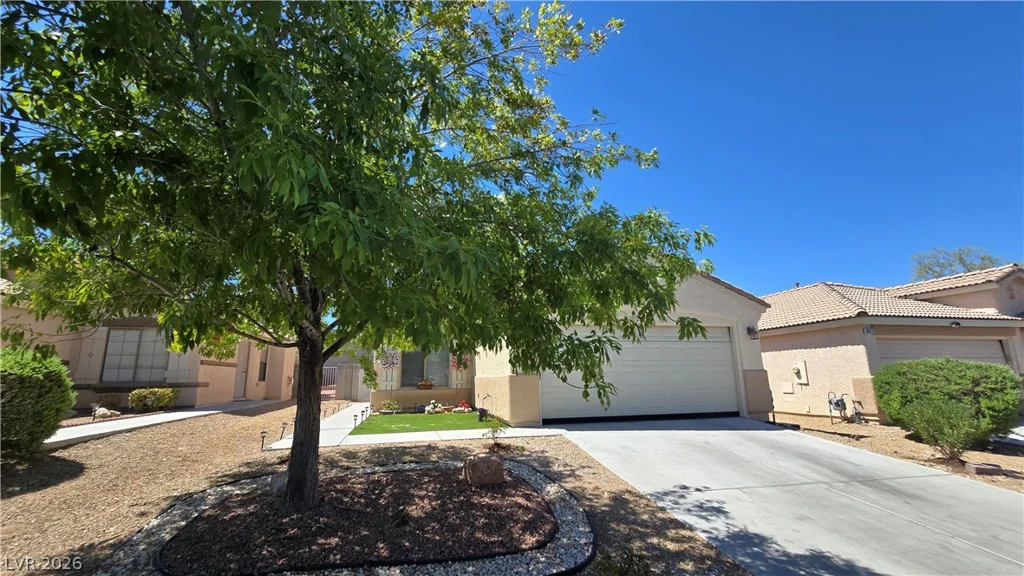 9671 Giddings, Las Vegas, NV 89148