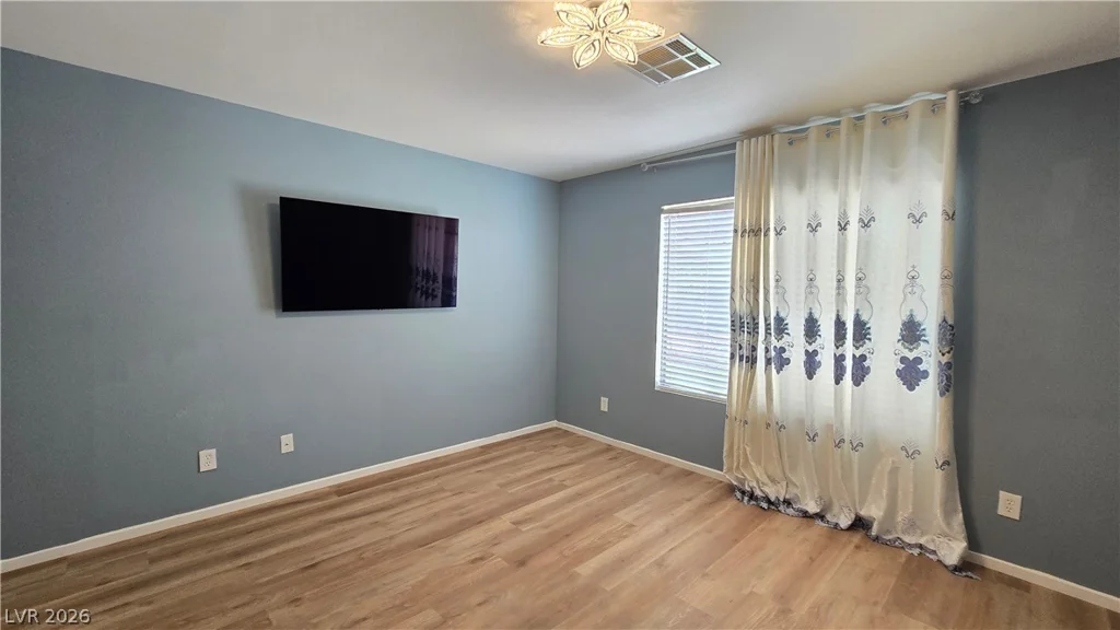 9671 Giddings, Las Vegas, NV 89148