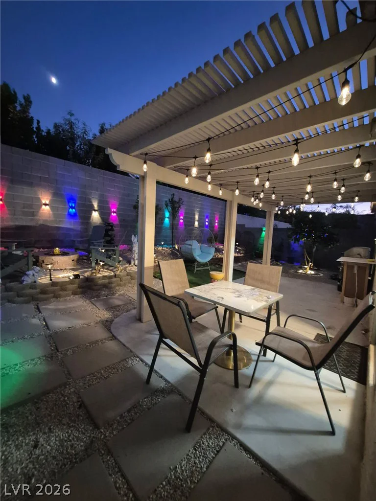 9671 Giddings, Las Vegas, NV 89148