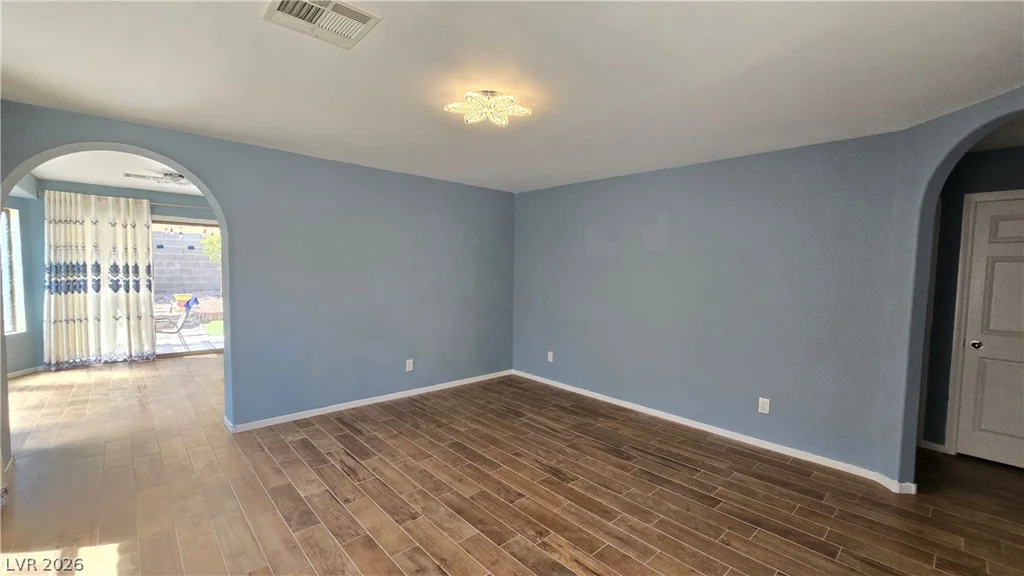 9671 Giddings, Las Vegas, NV 89148