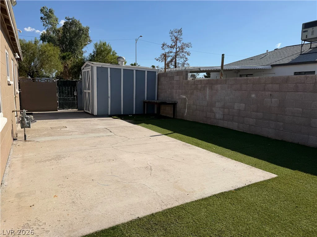 4312 Cory, Las Vegas, NV 89107