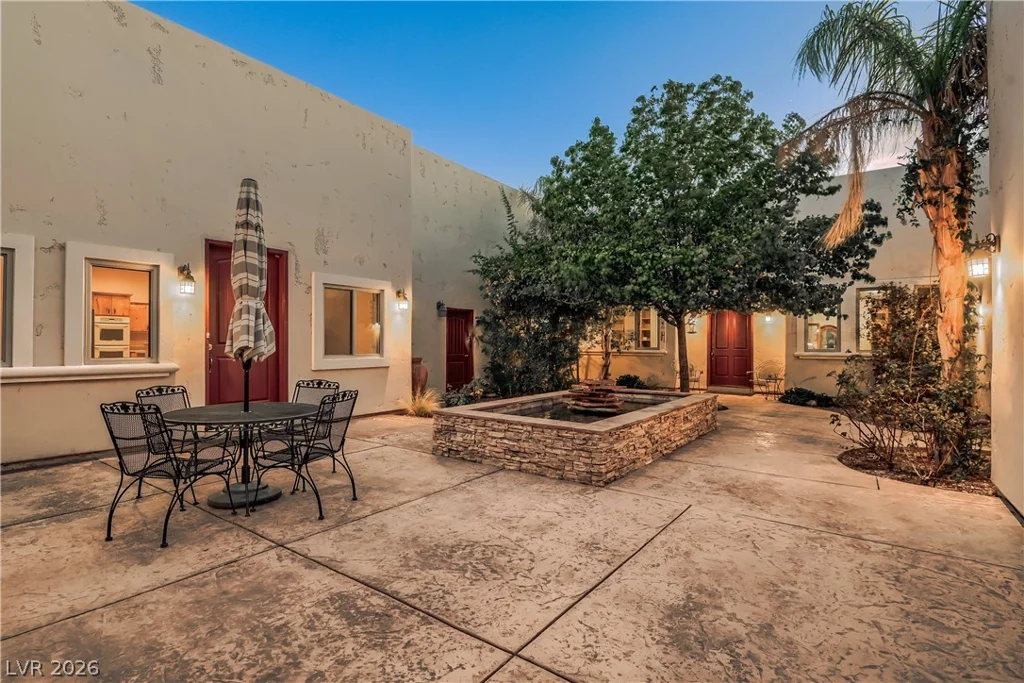 3910 Pebble, Las Vegas, NV 89139