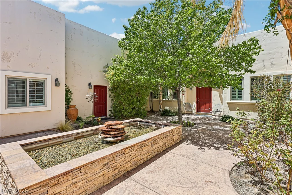 3910 Pebble, Las Vegas, NV 89139