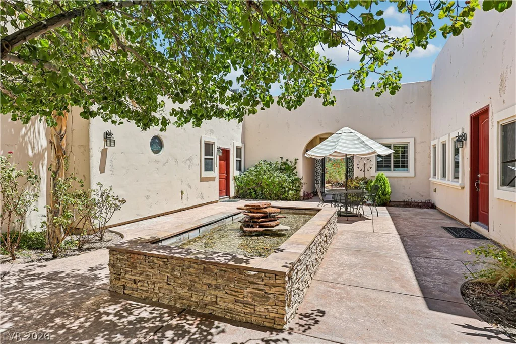 3910 Pebble, Las Vegas, NV 89139