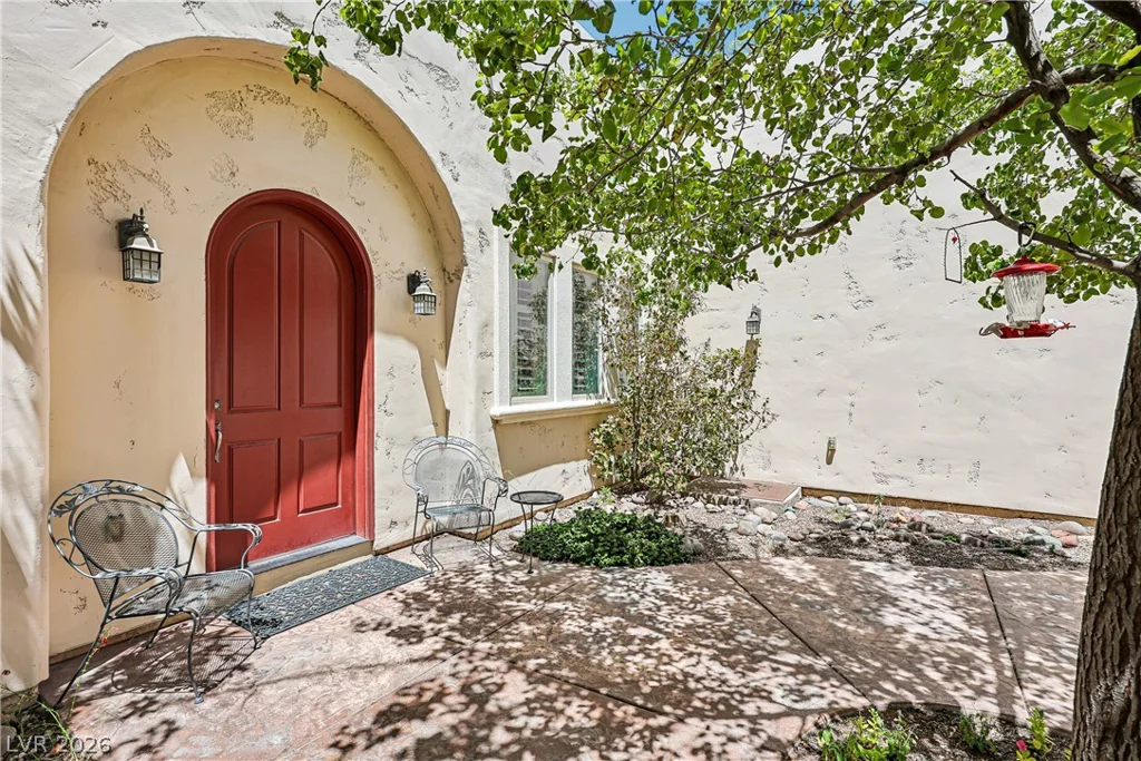 3910 Pebble, Las Vegas, NV 89139