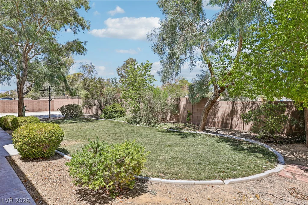 3910 Pebble, Las Vegas, NV 89139