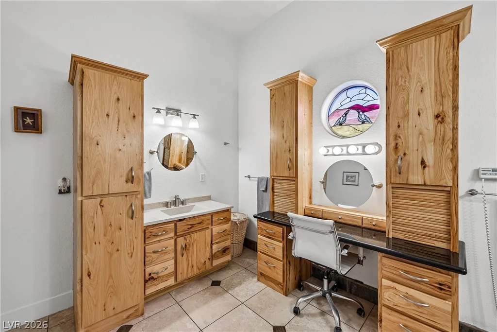 3910 Pebble, Las Vegas, NV 89139