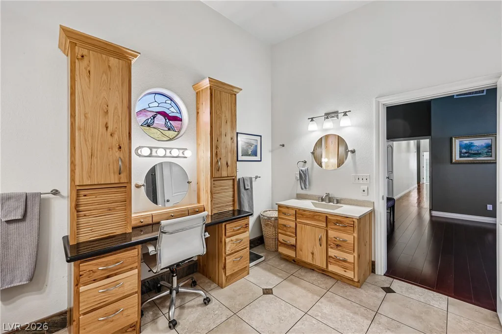 3910 Pebble, Las Vegas, NV 89139