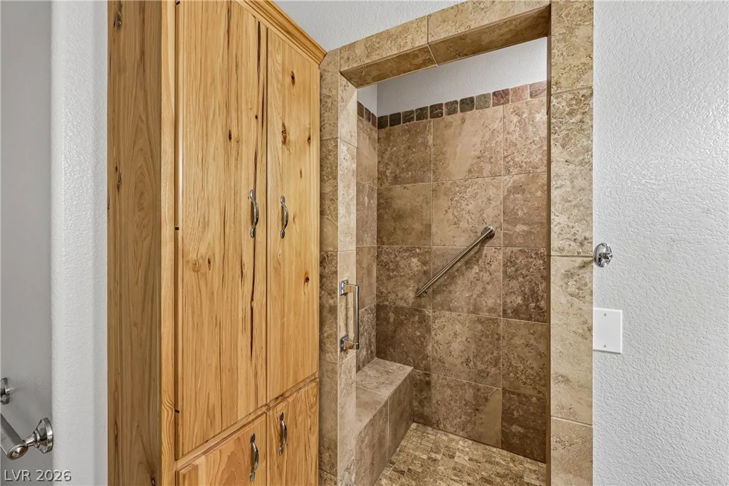 3910 Pebble, Las Vegas, NV 89139