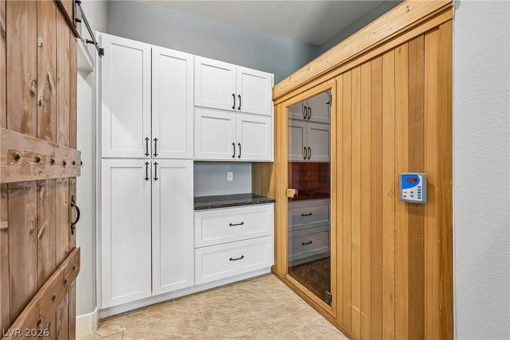 3910 Pebble, Las Vegas, NV 89139
