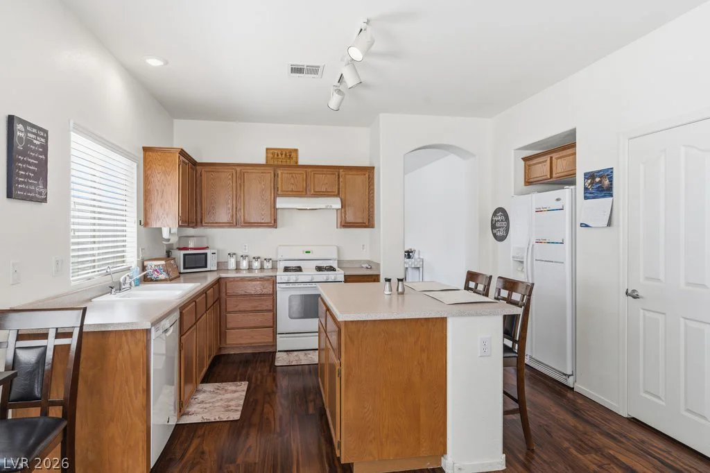 1108 Bistro Bay, North Las Vegas, NV 89086