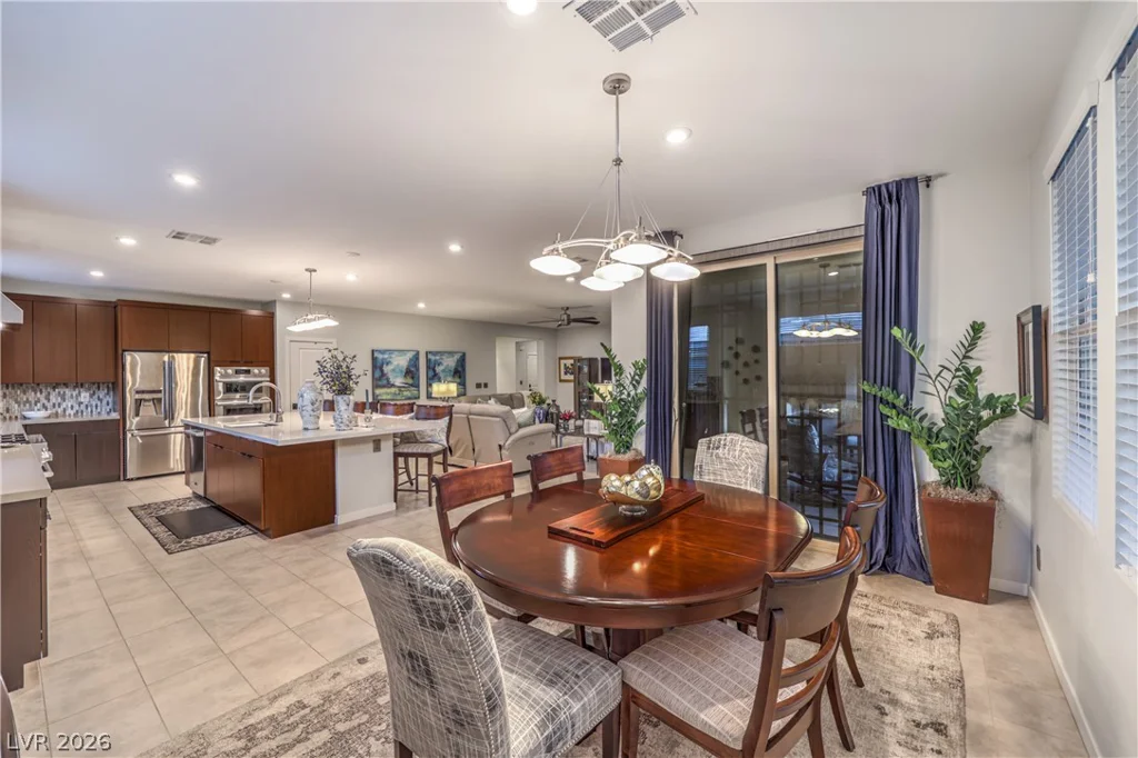 6841 Peakview, North Las Vegas, NV 89084