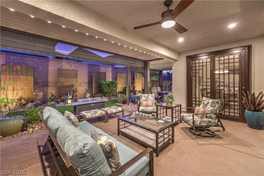 6841 Peakview, North Las Vegas, NV 89084