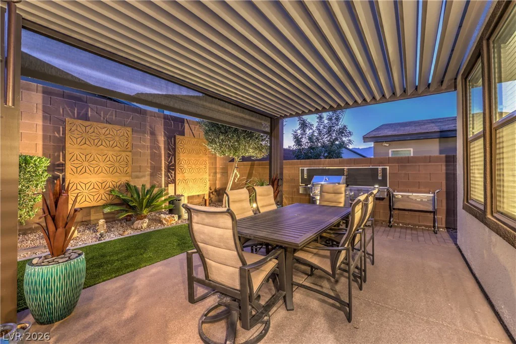 6841 Peakview, North Las Vegas, NV 89084