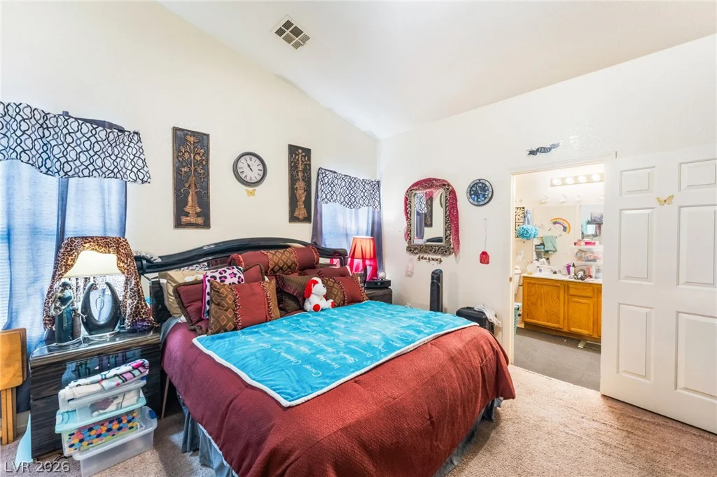 2824 King Michael, North Las Vegas, NV 89086