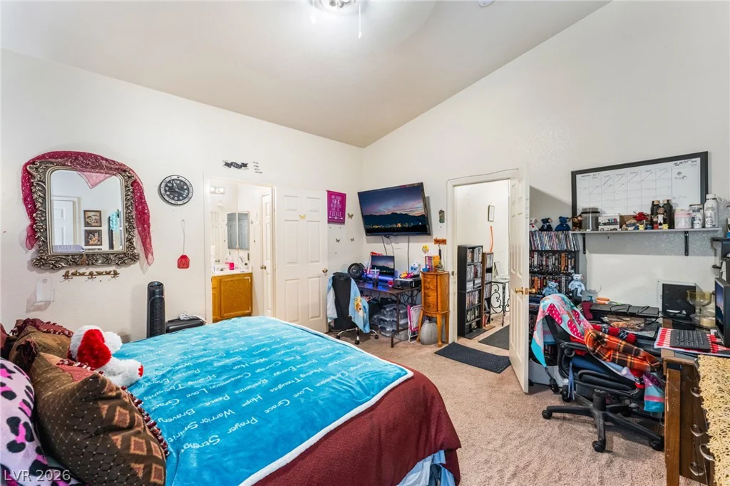 2824 King Michael, North Las Vegas, NV 89086