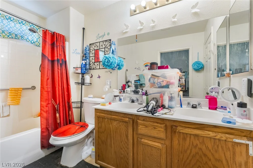 2824 King Michael, North Las Vegas, NV 89086