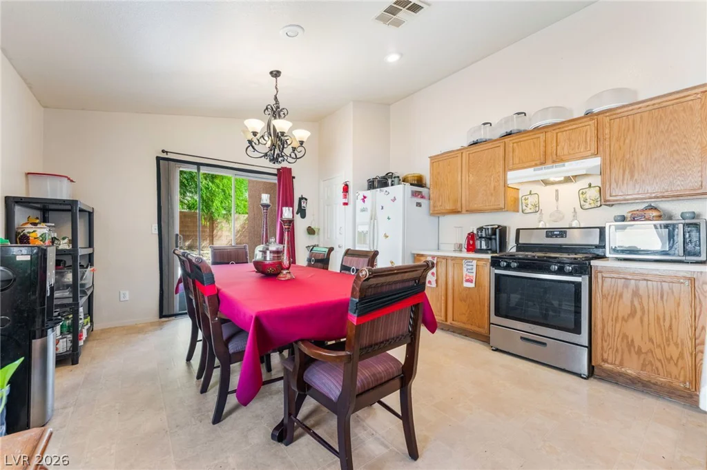 2824 King Michael, North Las Vegas, NV 89086