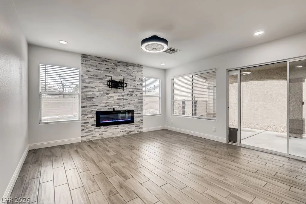 1601 Vespertina, Las Vegas, NV 89128