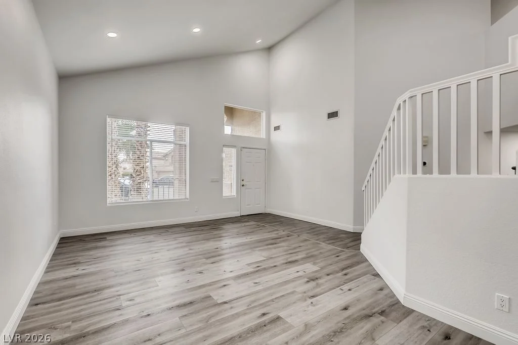 1601 Vespertina, Las Vegas, NV 89128