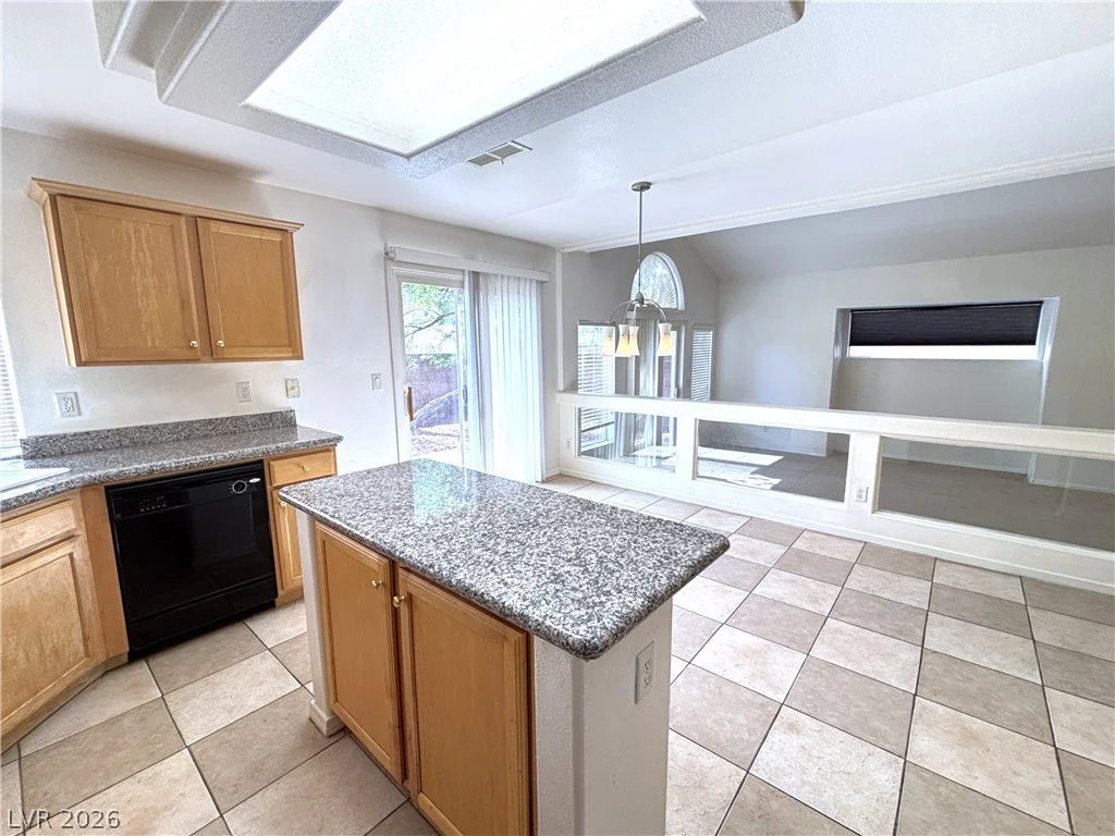 7586 Mermaid Song, Las Vegas, NV 89139