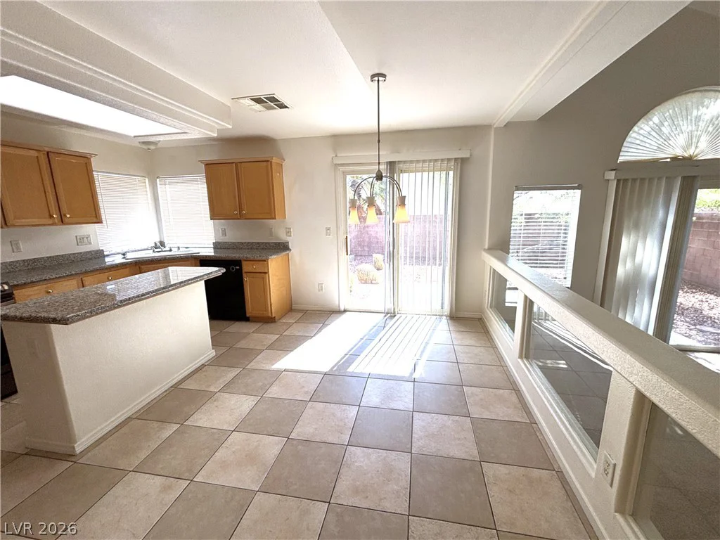 7586 Mermaid Song, Las Vegas, NV 89139