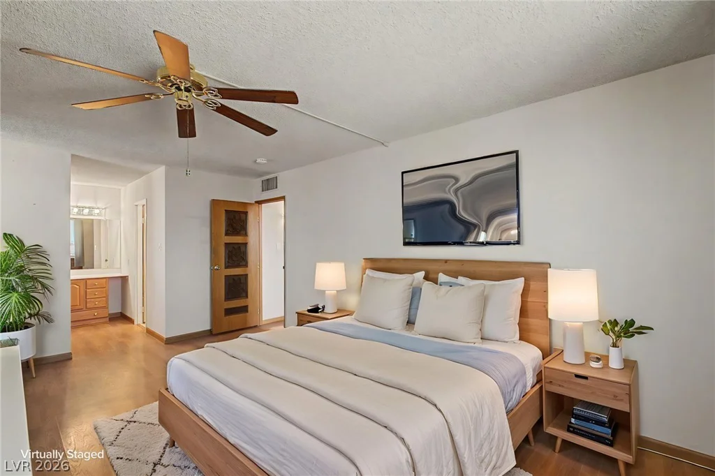 3930 University Center, Las Vegas, NV 89119