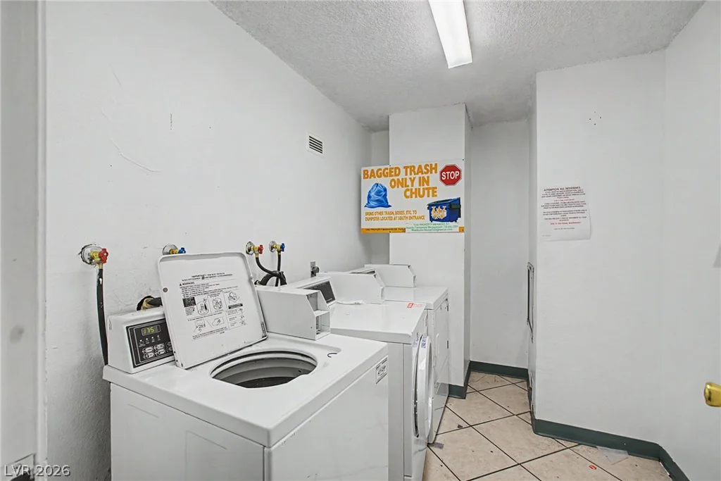 3930 University Center, Las Vegas, NV 89119