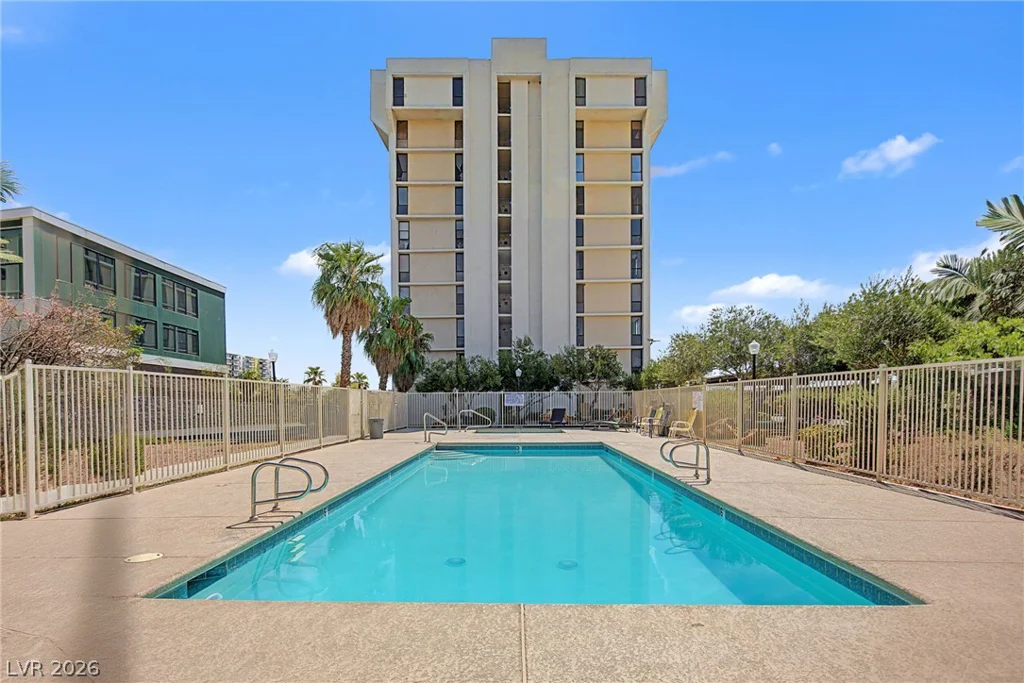 3930 University Center, Las Vegas, NV 89119