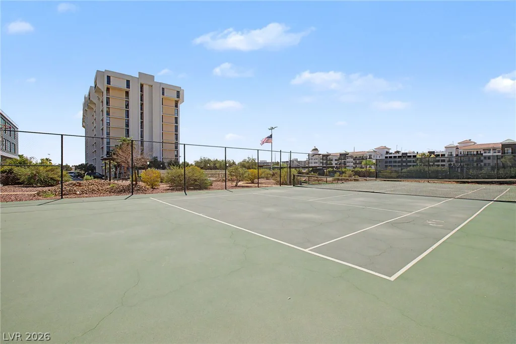 3930 University Center, Las Vegas, NV 89119