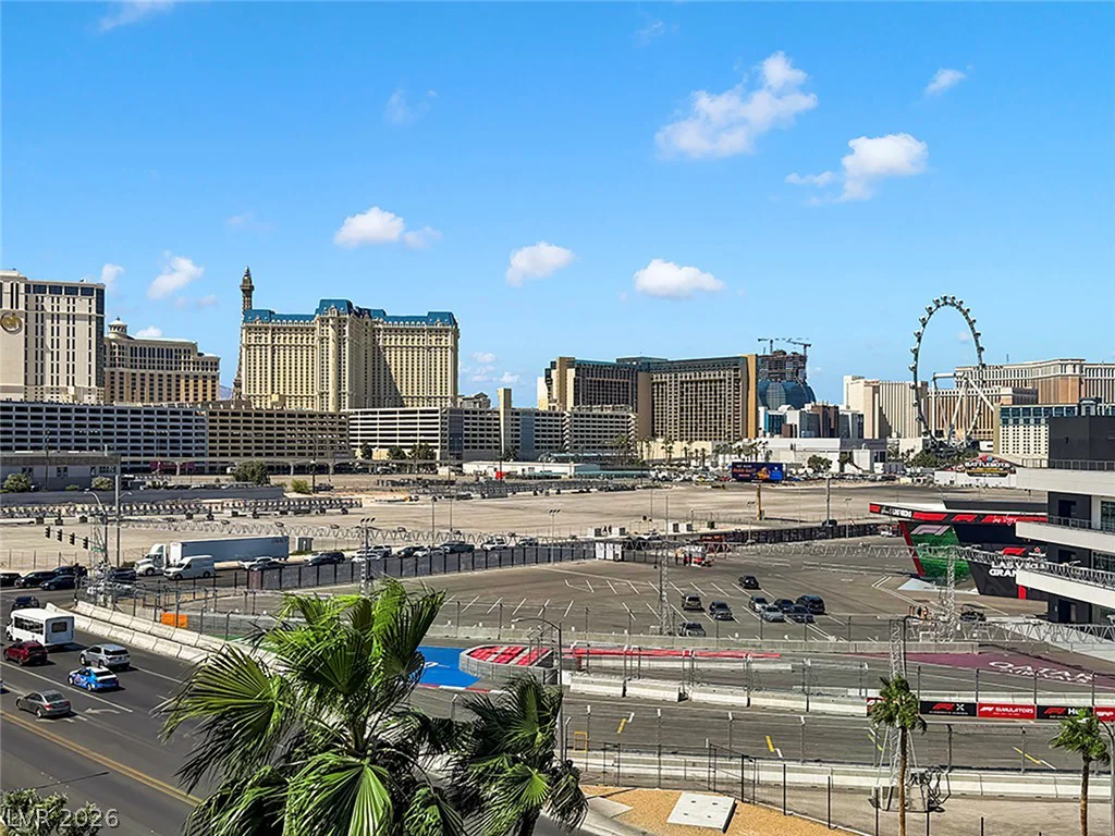 205 Harmon, Las Vegas, NV 89169